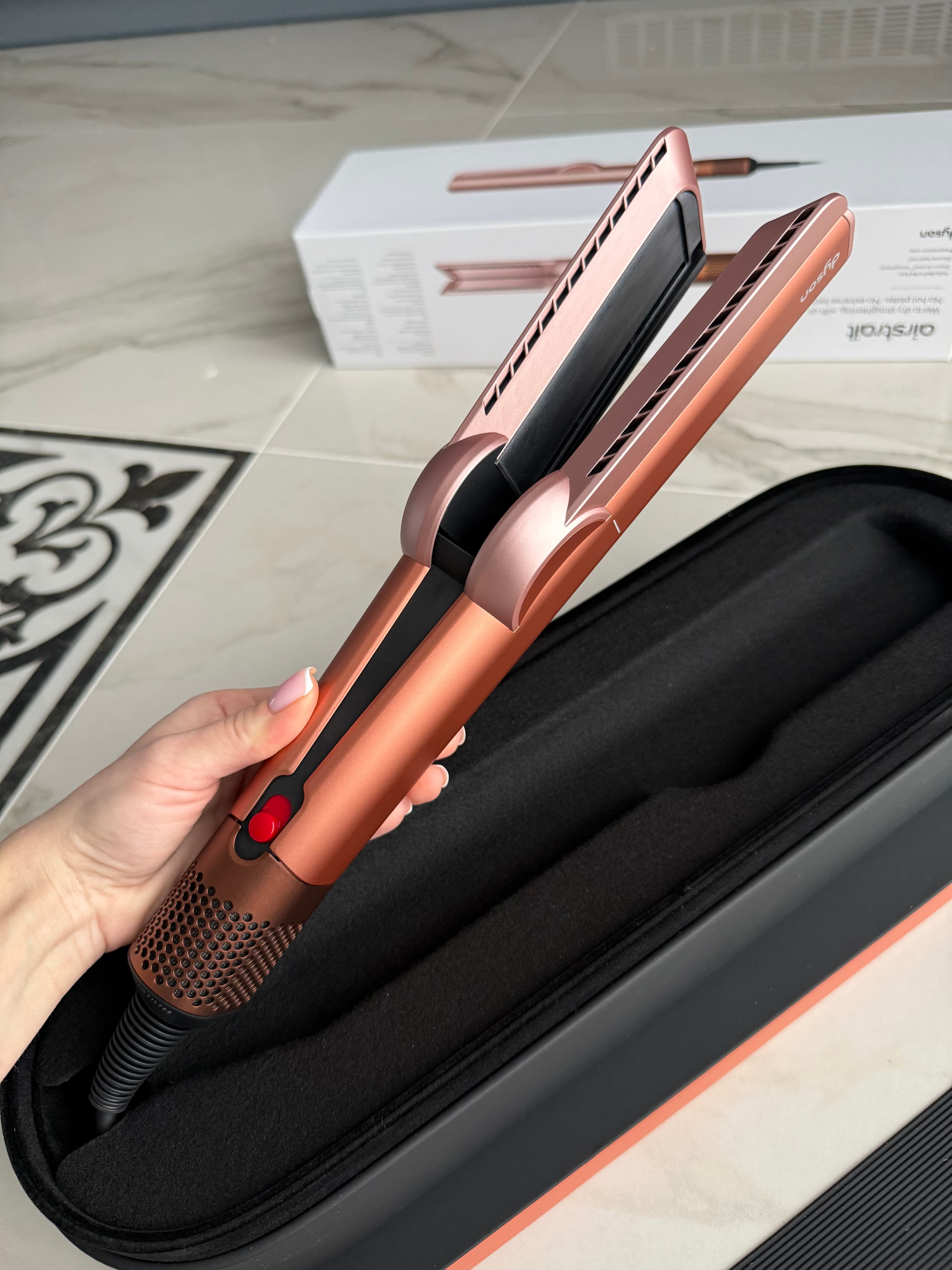 Dyson Airstrait HT01 Amber Silk 6